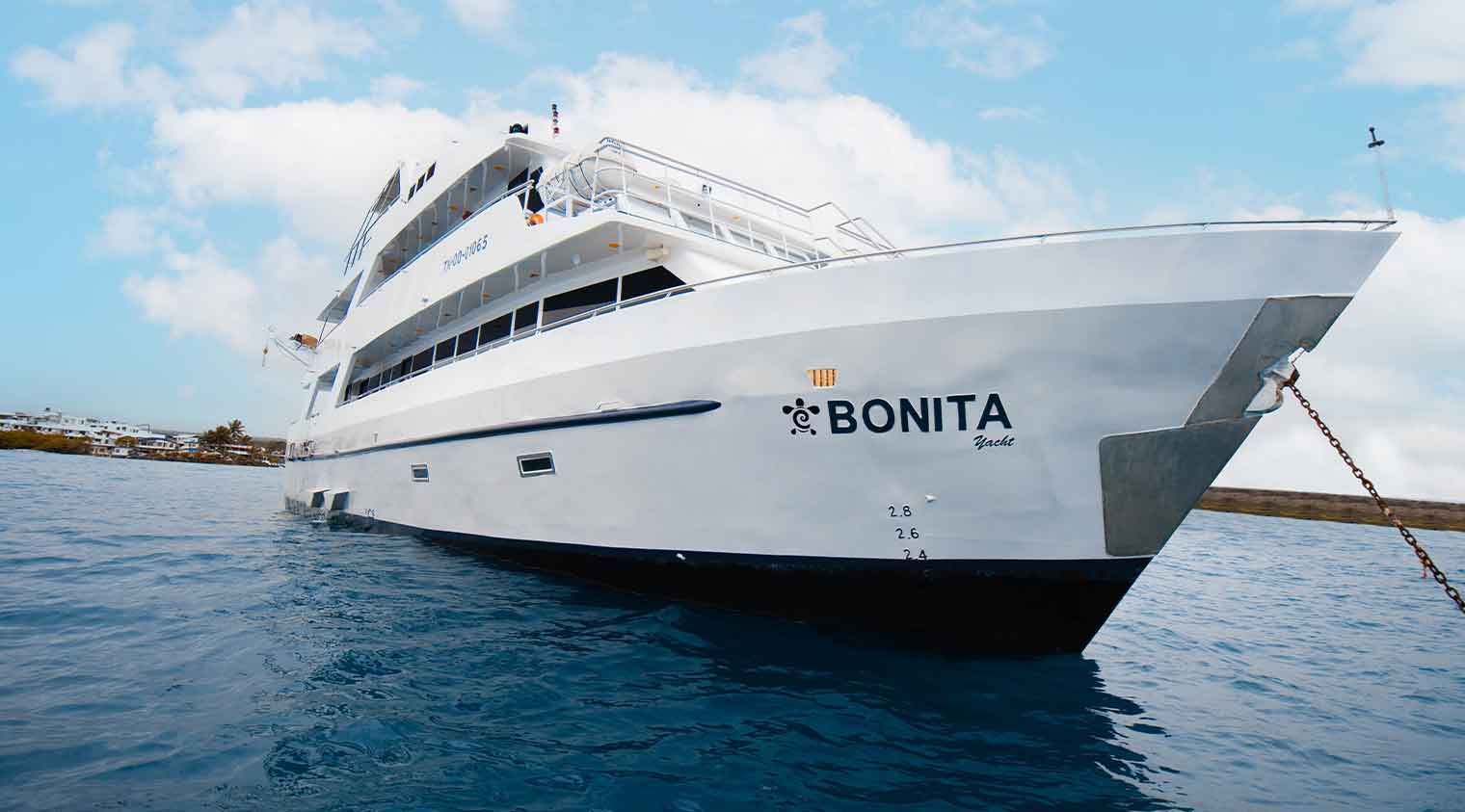 bonita yacht of galapagos islands