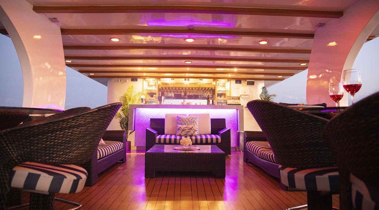 living room of stella maris yacht of galapagos islands