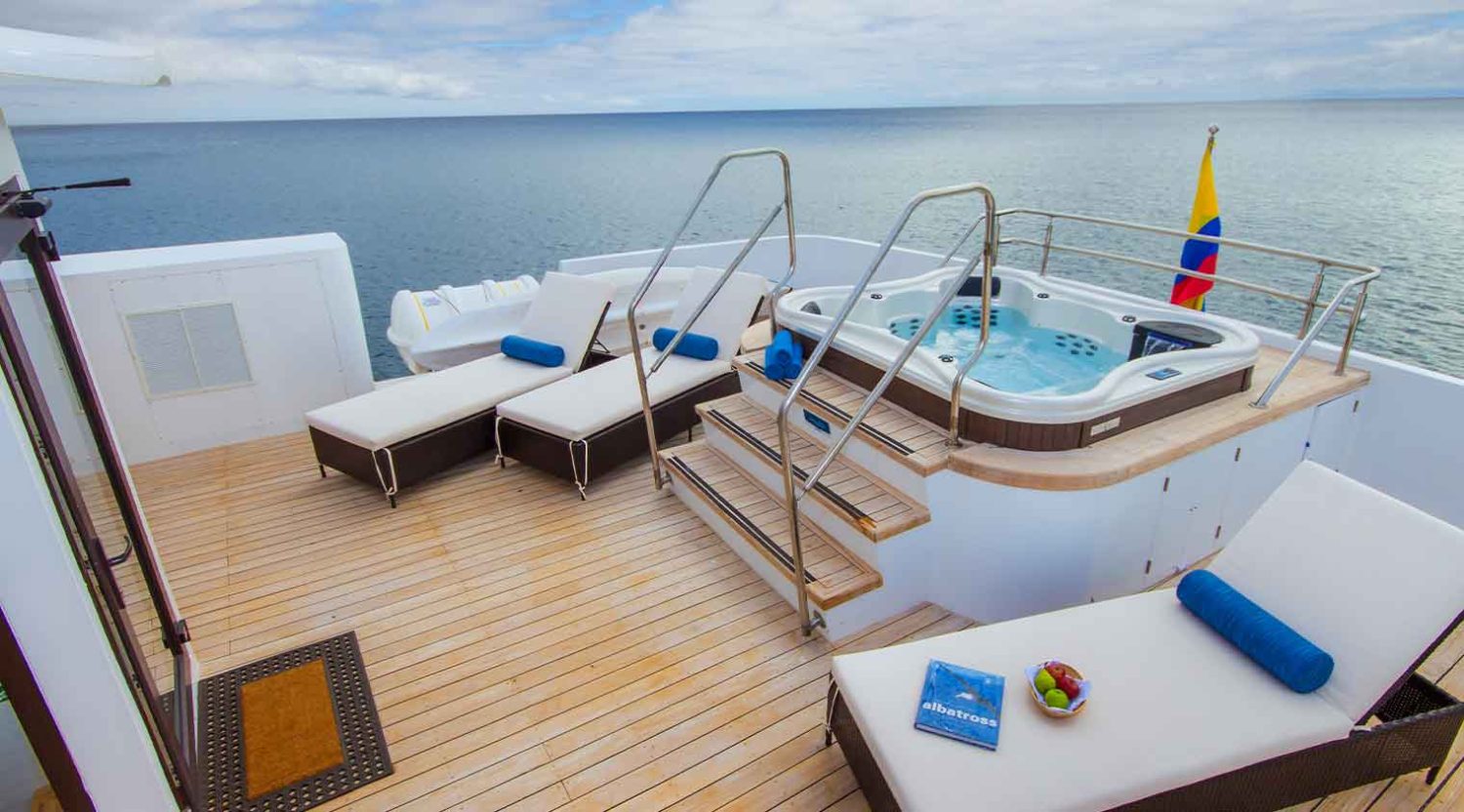 top deck with yacuzzi natural paradise yacht of galapagos islands tours