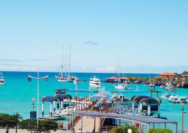 santa cruz island dock of galapagos islands tours