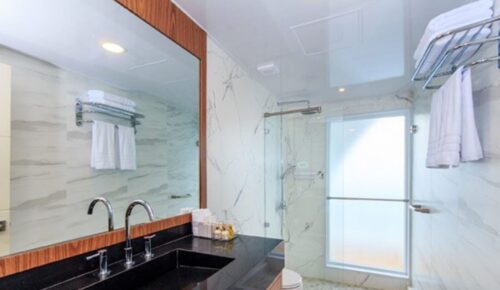 Galapagos Private Bathrooms